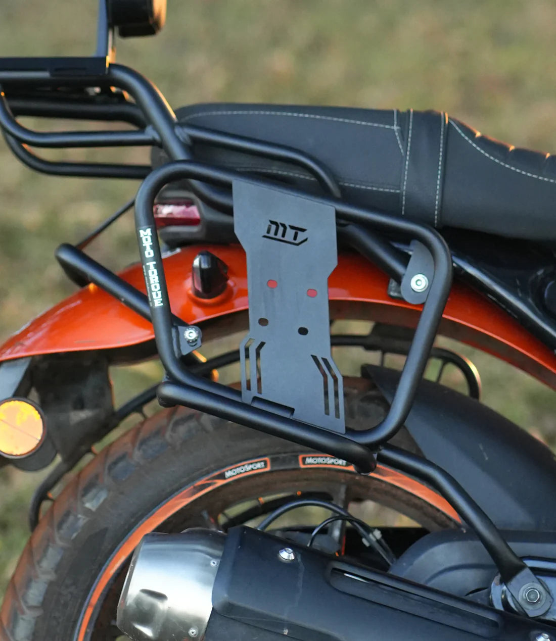 MOTO TORQUE SADDLE STAY RONIN