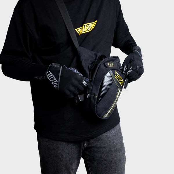 TIIVRA THIGH BAG WINGMAN BLACK