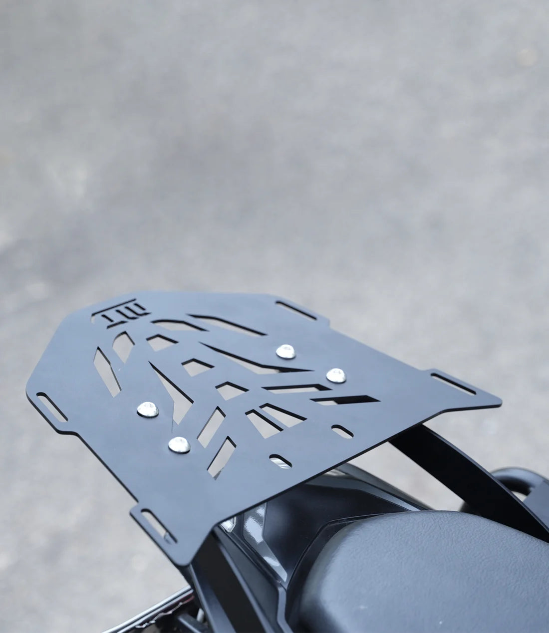 MOTO TORQUE BACK CARRIER PULSAR NS200