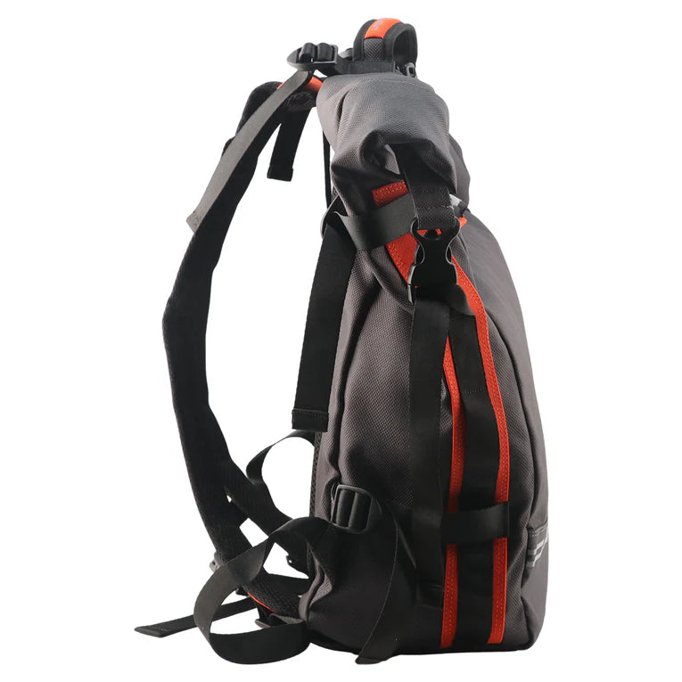 AXOR TAIL BAG AXE BAGPACK BLACK ORANGE 30L
