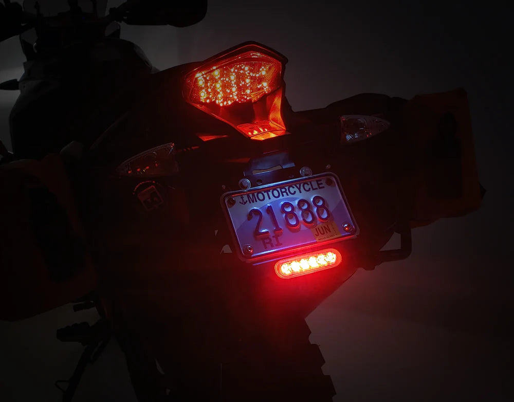 DENALI B6 BRAKE LIGHT WITH LICENSE PLATE BRACKET
