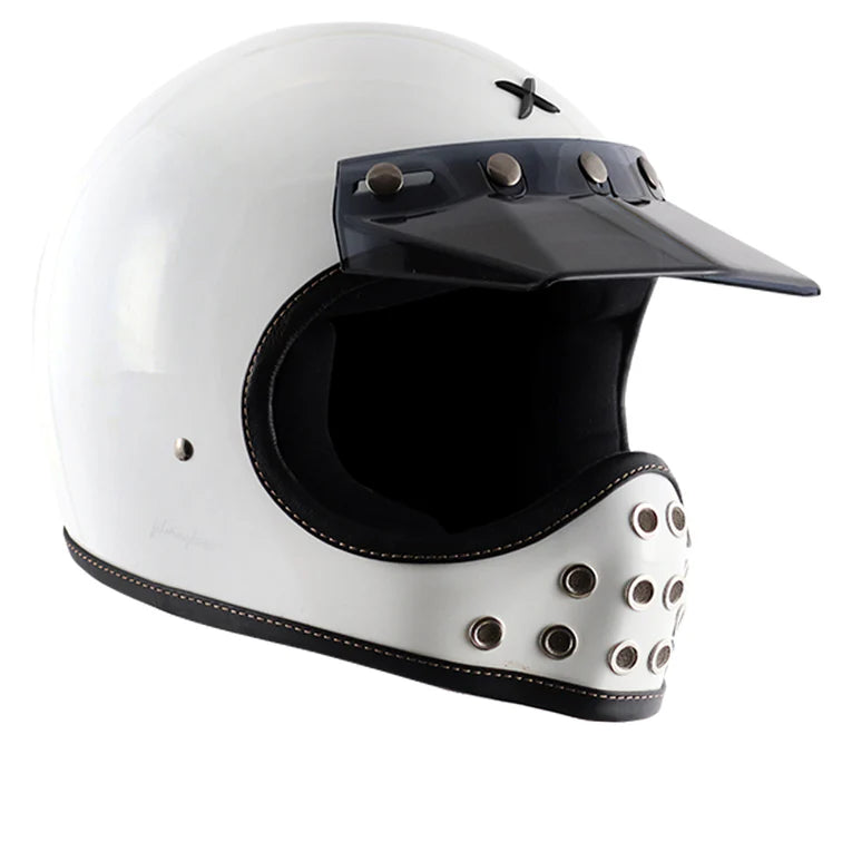AXOR HELMET MOTO-X SOLID WHITE